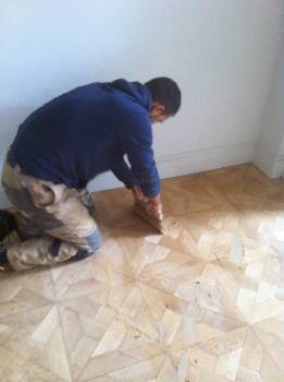 Rénovation de Parquets à Marseille : Expertise et Passion avec Julien de Parqueteur 13