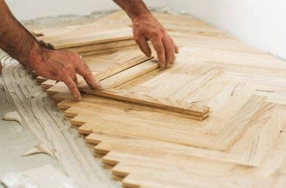 Technique de pose de parquet