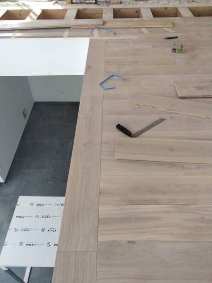 poseur de parquet sur lambourde marseille