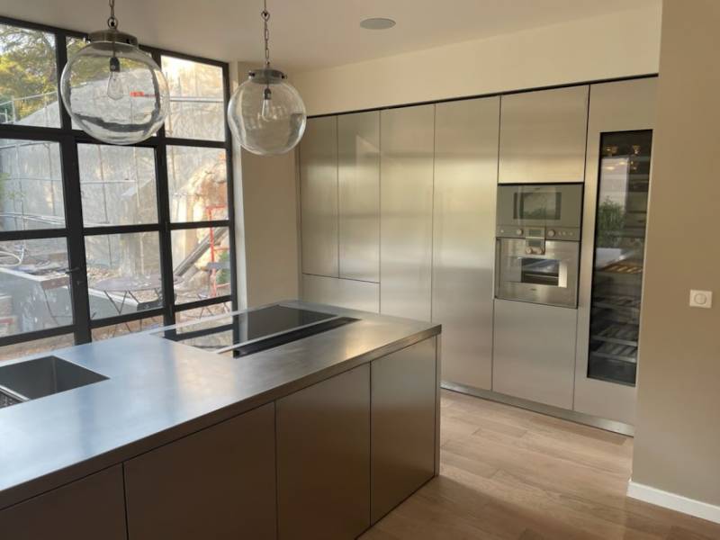 Création Mobilier et Agencement sur-mesure en bois et/ou parquet à Aix-en-Provence