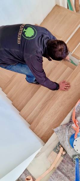 Parqueteur 13 escalier Marseille