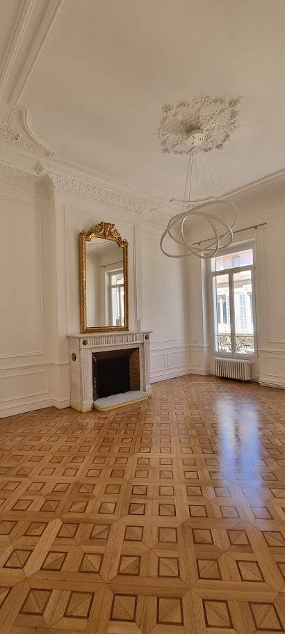 PARQUETEUR CONFIRME AIX EN PROVENCE